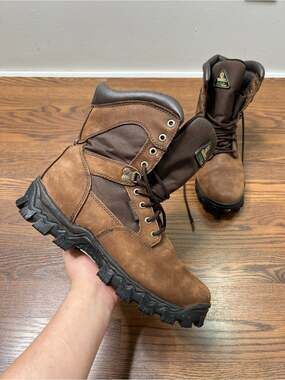 Rocky Leather 600G Insulated Waterproof Outdoor Boots in brown size Women’s 10